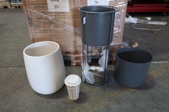 Diverse brugskunst - Læs Beskrivelse