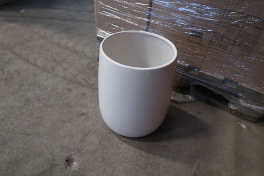 72 stk. 914/30 Vase hvid Ø 24,5 H 30 cm - Varenummer: 517458