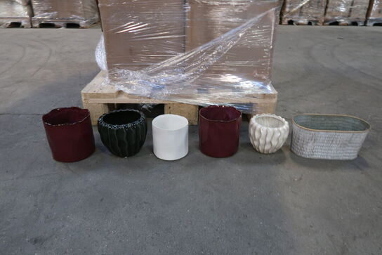 Diverse brugskunst - Læs Beskrivelse