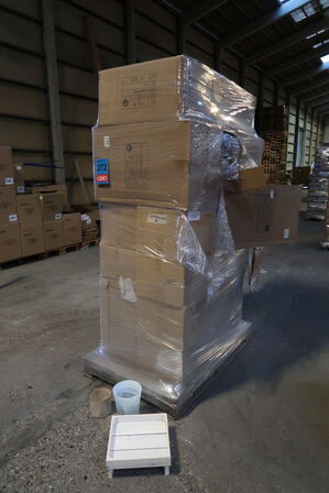 Palle med stort parti brugskunst