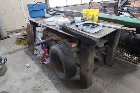 Svejsebord med indhold