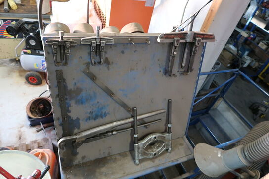 Div. Aftrækkere samt specialværktøj