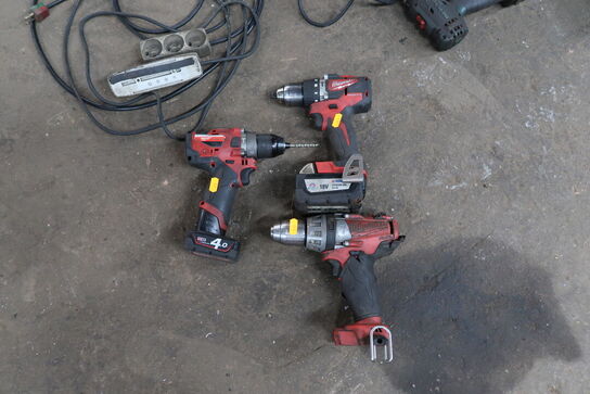 3 stk. akku håndværktøj MILWAUKEE M12 FPD med 2 stk. batterier m.fl.