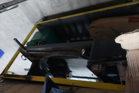 Opbevaringsvogn uden indhold