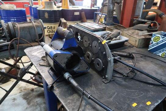 Slangepresse D-HYDRO OY SM 25 AP