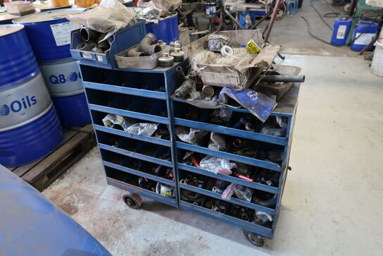 Sortimentsreoler på hjul med indhold