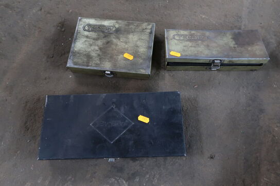 3 stk. kasser med topnøglesæt m.m.