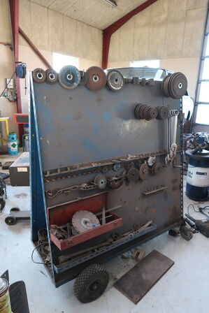 Værktøjsvogn med indhold