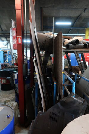 Reolsystem div. Jernplader m.m.