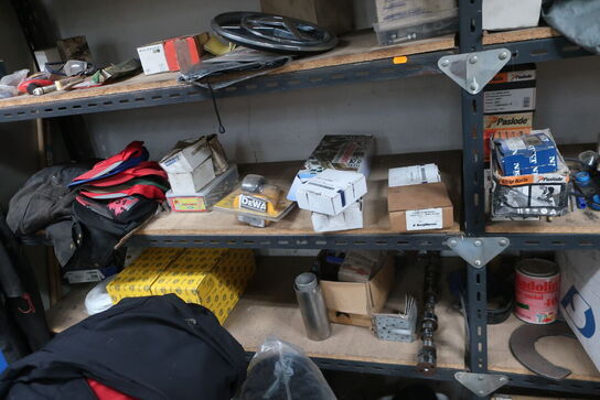 3 fag reoler med div. Reservedele