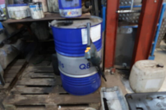 2 stk. tønder med pumper