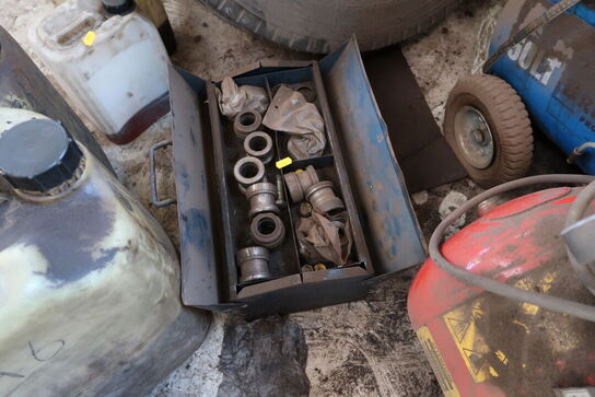 Værktøjskasse med indhold