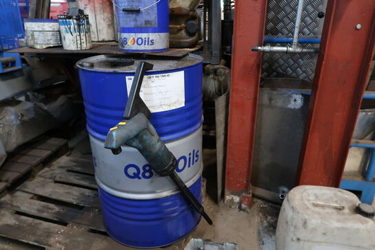 2 stk. tønder med pumper