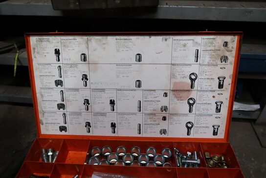 Specialværktøj samt sortimentskasse med indhold