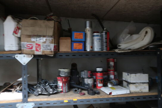 3 fag reoler med div. Reservedele