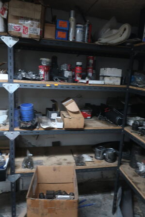 3 fag reoler med div. Reservedele