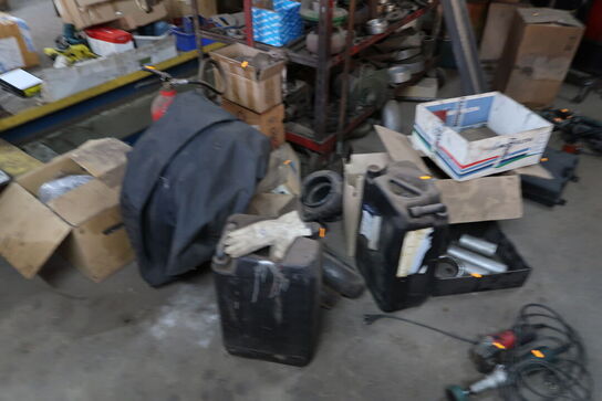 Div. Reservedele m.m.