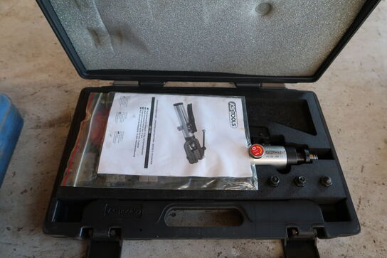 4 kasser med specialværktøj KS TOOLS m.fl.