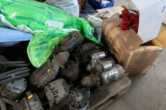 Palle med div. reservedele