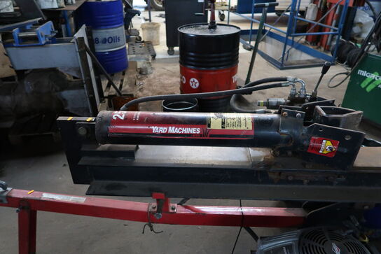 Brændekløver YARD MACHINES 25 Ton