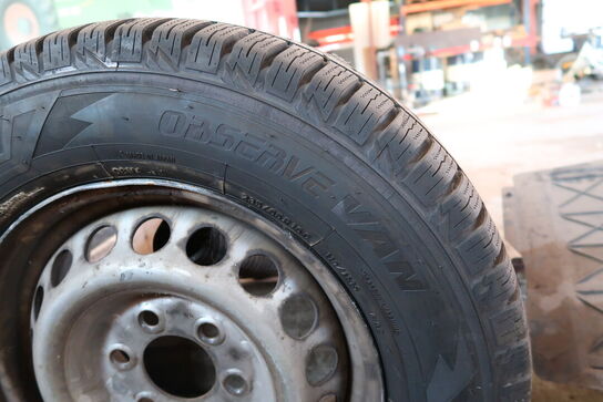 Dæk med fæl OBSERVE VAN 235/65R16C