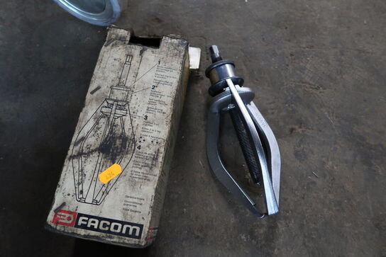 Aftrækker FACOM samt håndværktøj BOSCH GSZ 160