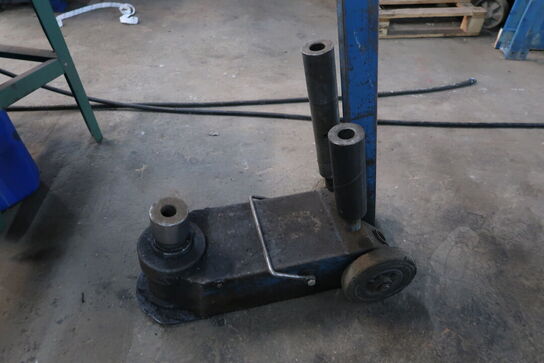 Donkraft AC HYDRAULICS