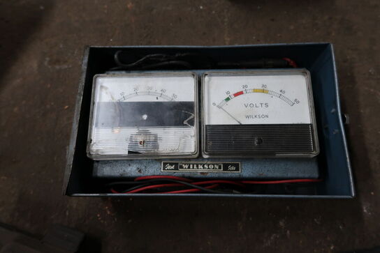 Topnøglesæt samt lader WILKSON