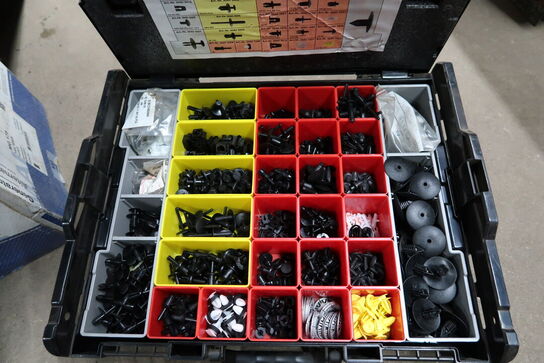 Sortimentskasse med indhold