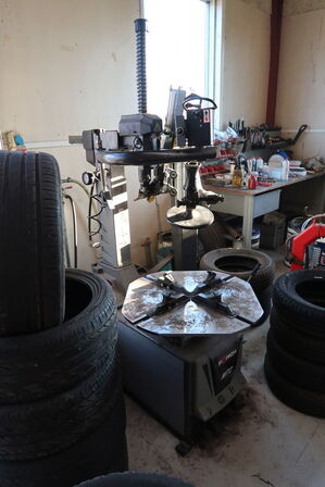 Dækmaskine FORCH ATH M72