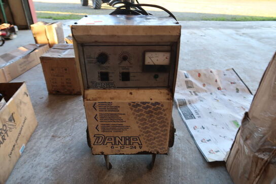 Lader DANIA 6-12-24 V