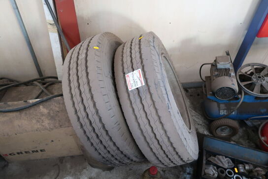 2 stk. dæk BRIDGESTONE 245/70R195