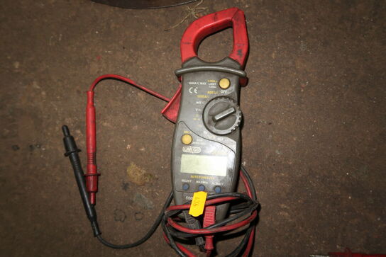 Digital clamp meter CARGO