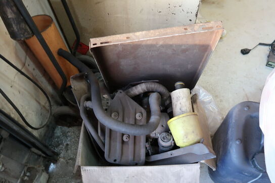 Vintermåtte, stol, div. Reservedele m.m.