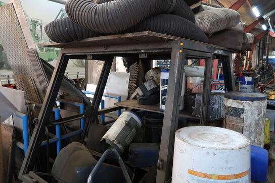 Div. Reservedele, dunke, tønder m.m.