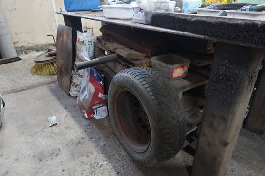 Svejsebord med indhold