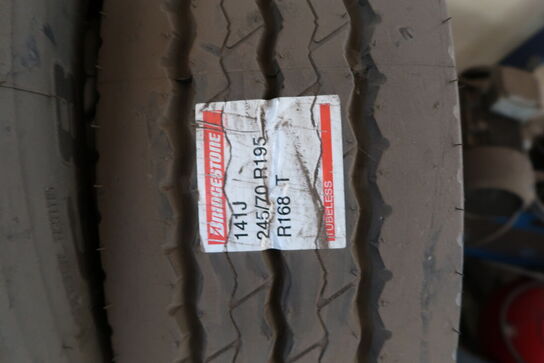2 stk. dæk BRIDGESTONE 245/70R195