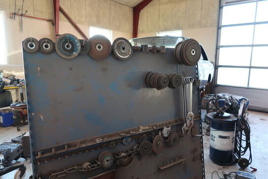 Værktøjsvogn med indhold