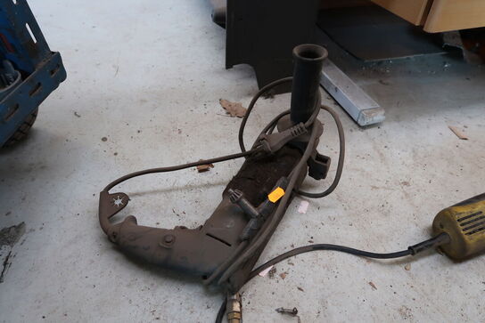 2 stk. håndværktøj