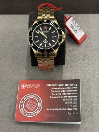 Armbåndsur SWISS MILITARY HANOWA