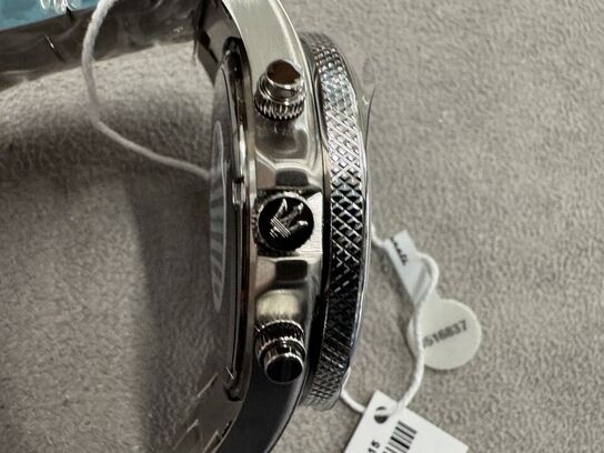 Armbåndsur MASERATI SFIDA 44 MM CHR BLACK DIAL BR SS