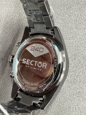 Armbåndsur SECTOR 240 GENTS 41MM MULT GUN DIAL GUN BR