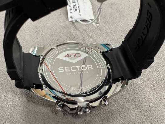 Armbåndsur SECTOR 450 43MM CHR BLACK DIAL BLACK SILICON ST
