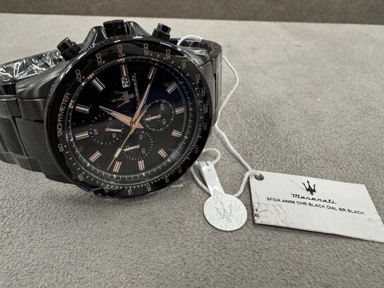 Armbåndsur MASERATI SFIDA 44 MM CHR BLACK DIAL BR BLACK