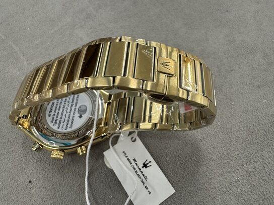 Armbåndsur MASERATI STILE 45 MM CHR BLACK DIAL BR YG