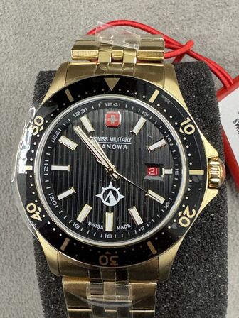 Armbåndsur SWISS MILITARY HANOWA