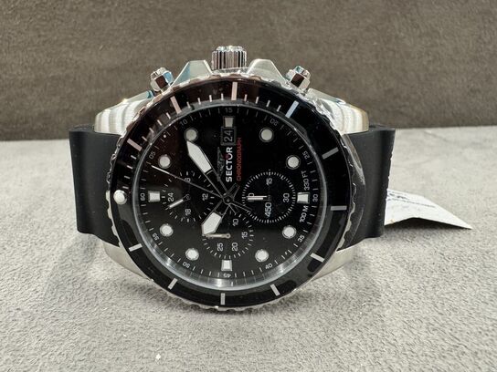 Armbåndsur SECTOR 450 43MM CHR BLACK DIAL BLACK SILICON ST