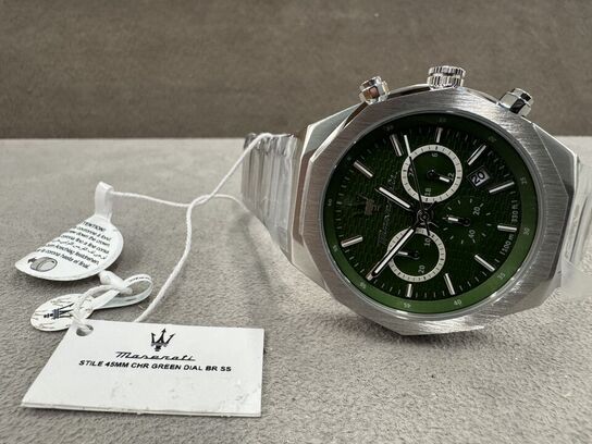 Armbåndsur MASERATI STILE 45 MM CHR GREEN DIAL BR SS