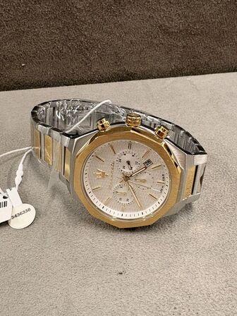 Armbåndsur MASERATI STILE 45MM CHRO W/SILVER DIAL BR SS+YG
