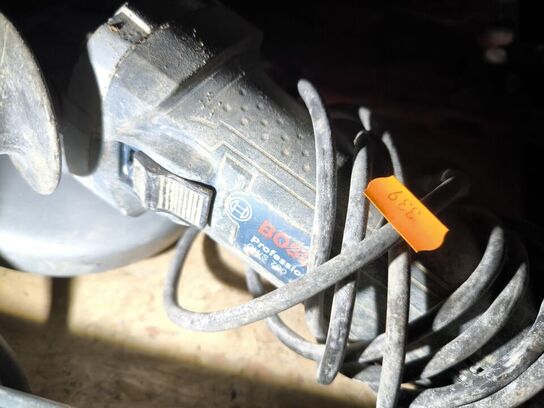 2 stk. håndværktøj BOSCH GWS20-220 JH m.fl.